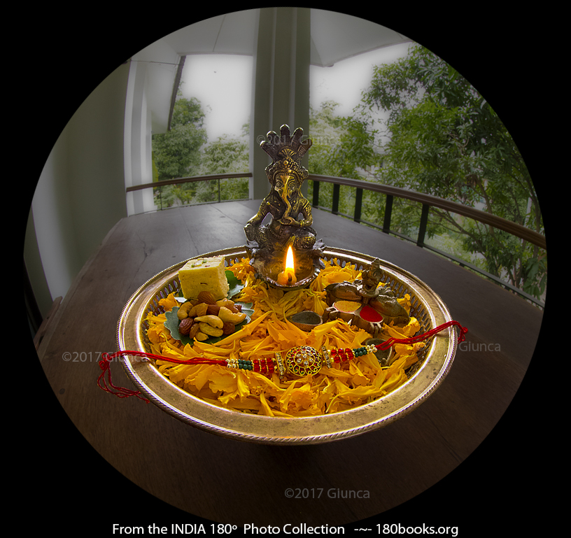 Image of A typical Puja tray