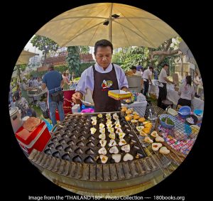 Image of Heart Shaped ‘Kanom Krok’