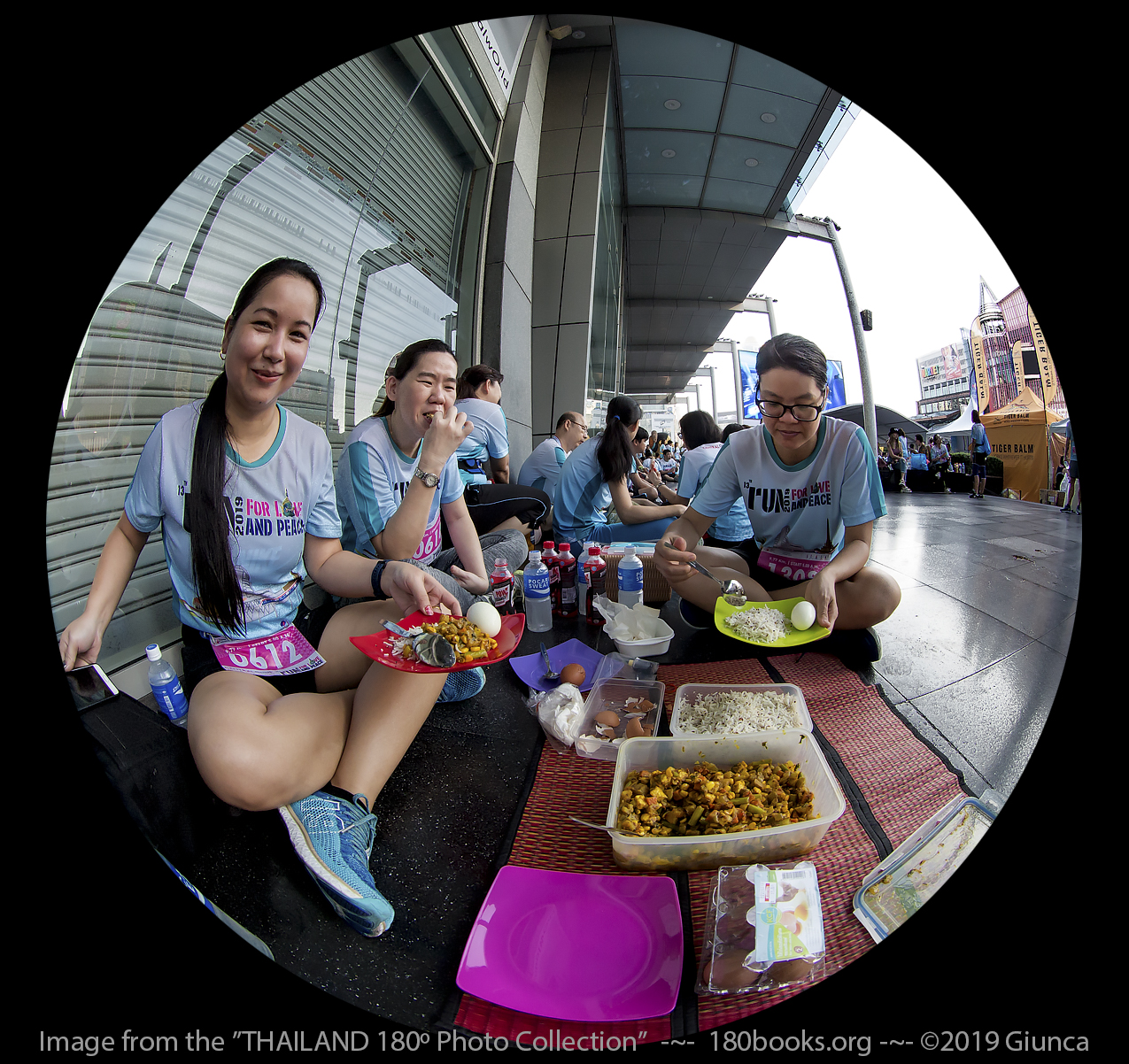 Fisheye images of Breakfast of champions